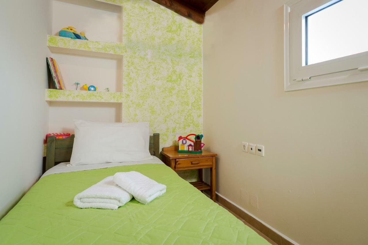 Joanna 's Loft Kíssamos